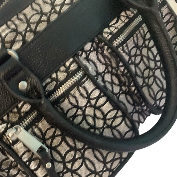 Women's Black Handbag - Picture 5 of 5
